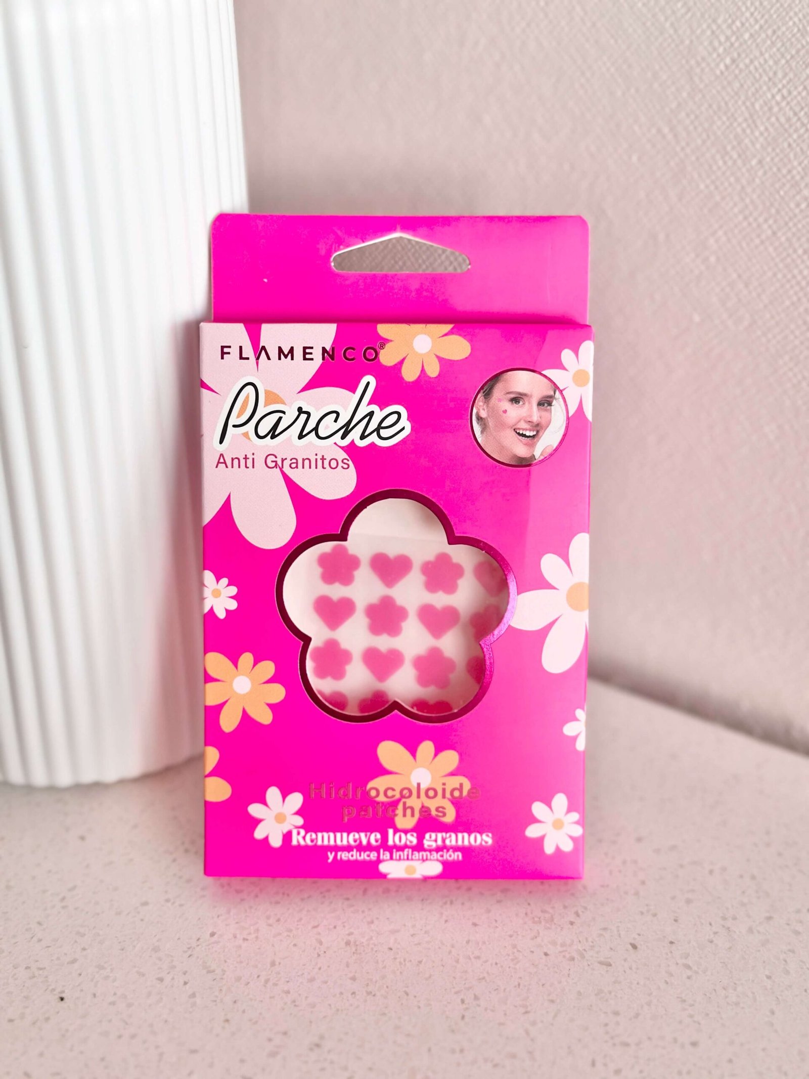 Parches anti acne Flores y corazones Flamenco 48pcs